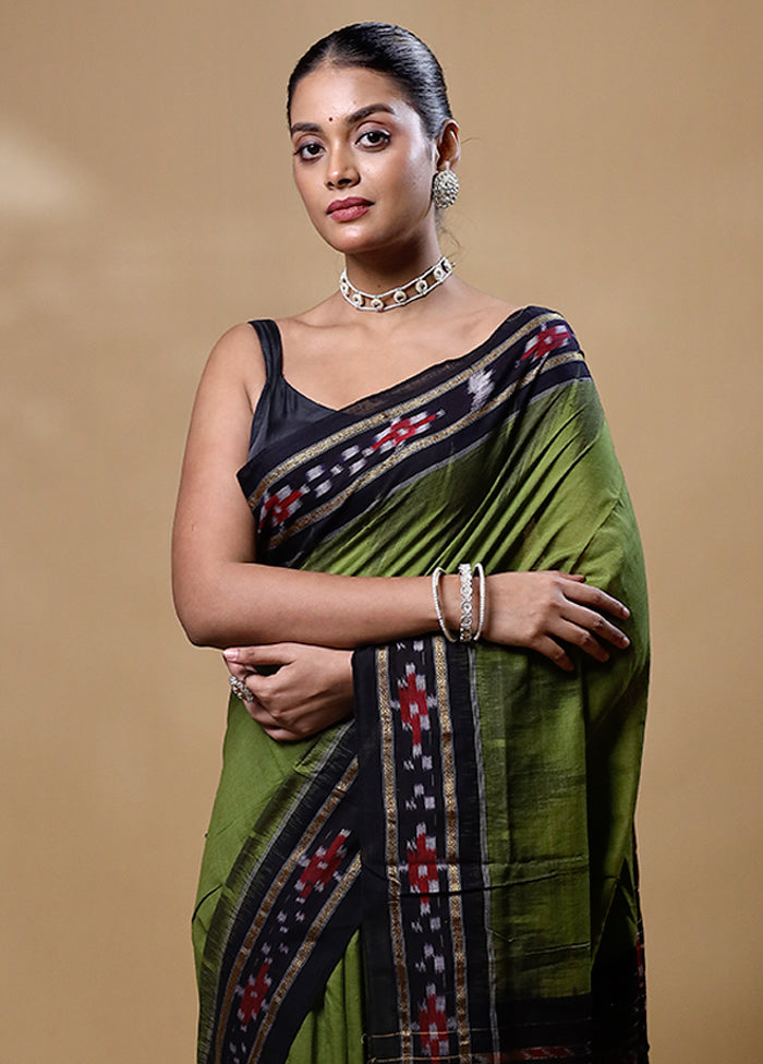 Green Pure Cotton Saree With Blouse Piece