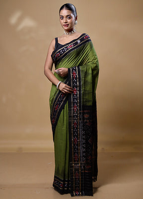 Green Pure Cotton Saree With Blouse Piece