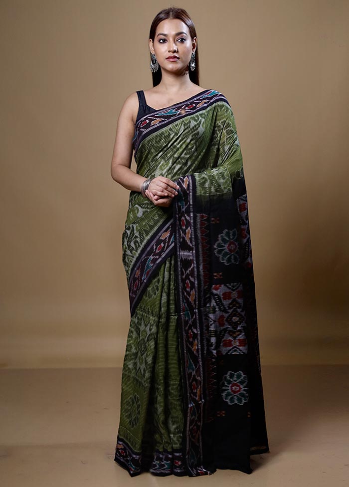 Green Pure Cotton Saree With Blouse Piece