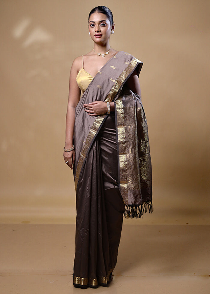 Grey Kanjivaram Silk Saree With Blouse Piece