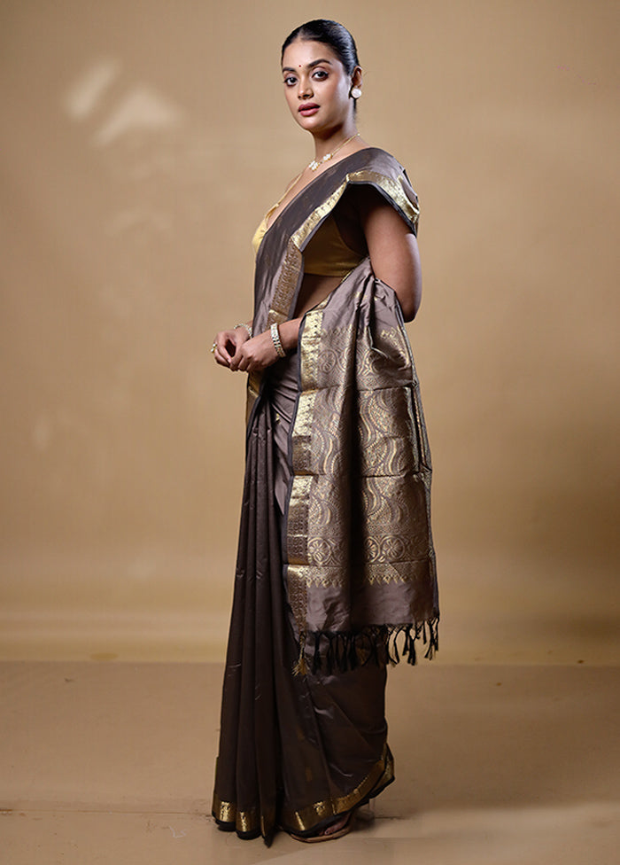 Grey Kanjivaram Silk Saree With Blouse Piece