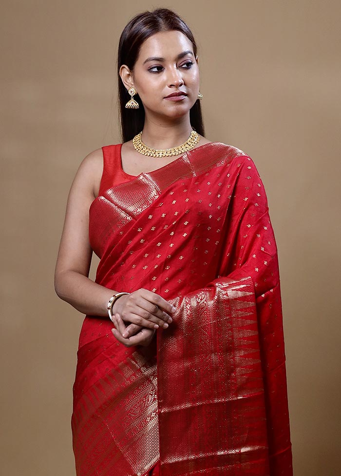 Red Dupion Silk Saree With Blouse Piece