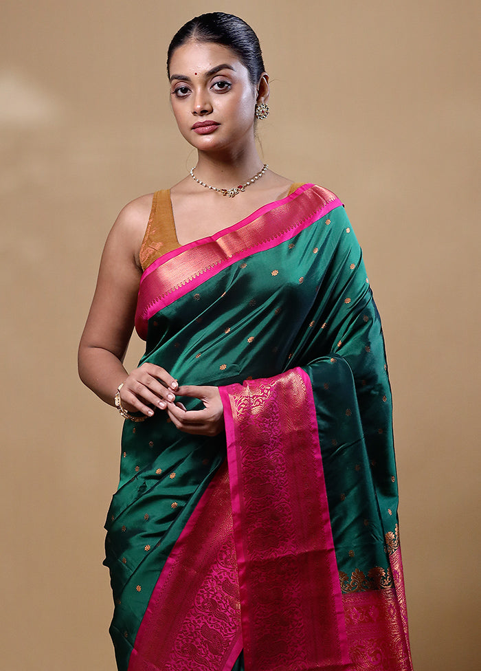 Green Kanjivaram Silk Saree With Blouse Piece