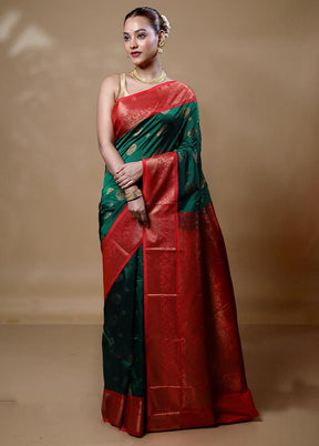 Green Kanjivaram Silk Saree With Blouse Piece