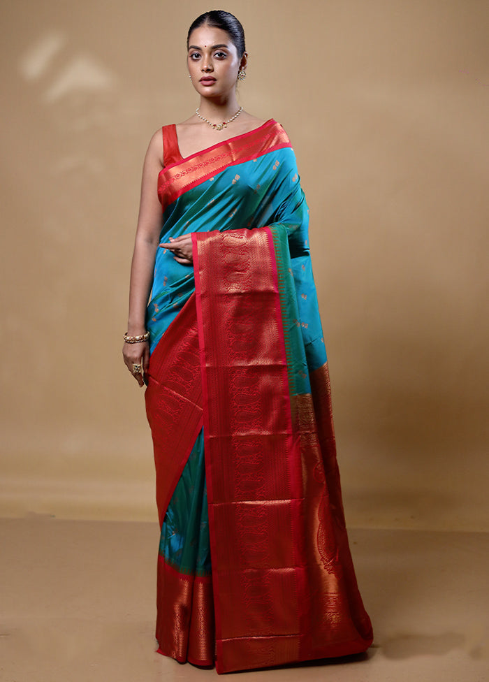 Blue Kanjivaram Silk Saree With Blouse Piece