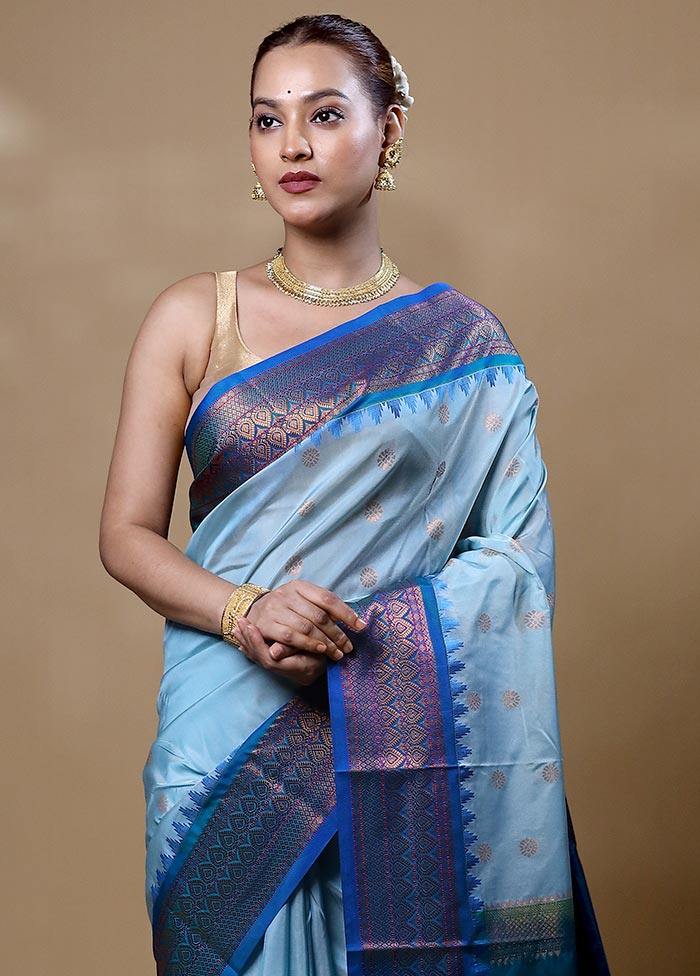 Blue Kanjivaram Silk Saree With Blouse Piece