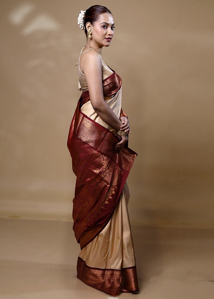 Cream Kanjivaram Silk Saree With Blouse Piece