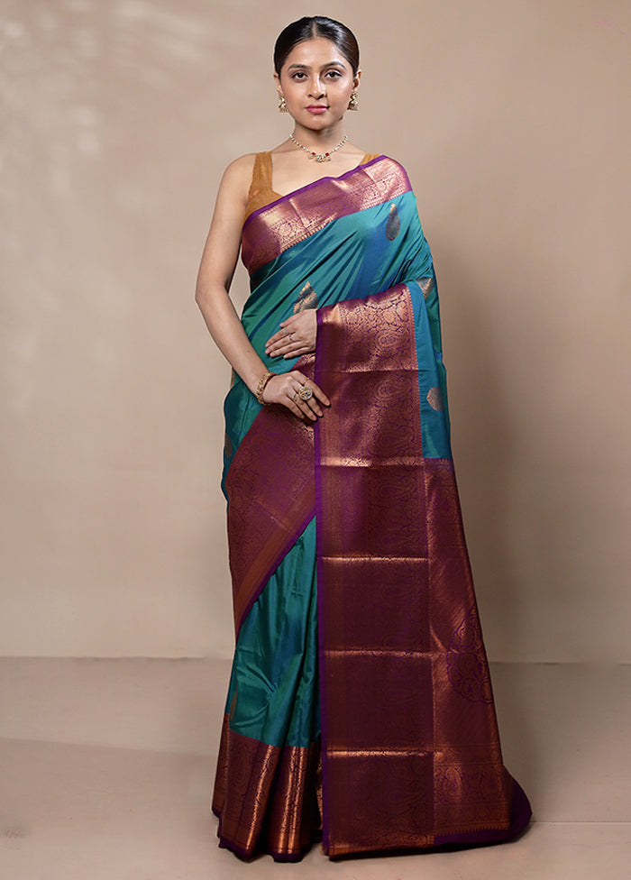 Green Kanjivaram Silk Saree With Blouse Piece