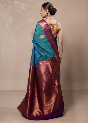 Green Kanjivaram Silk Saree With Blouse Piece