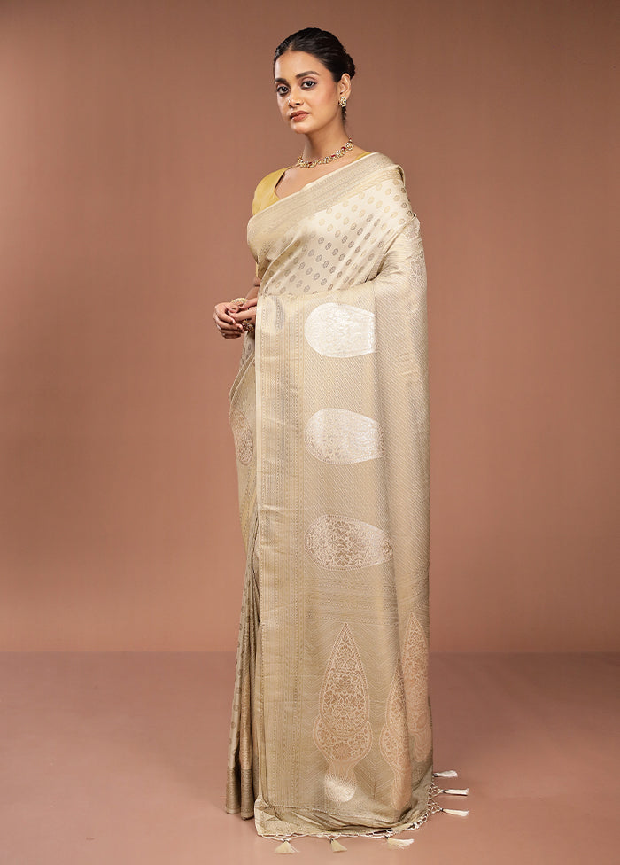 Cream Dupion Silk Saree With Blouse Piece