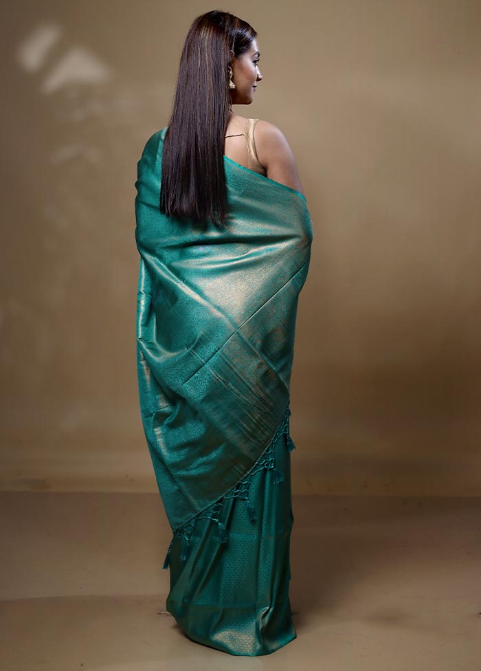 Green Dupion Silk Saree With Blouse Piece