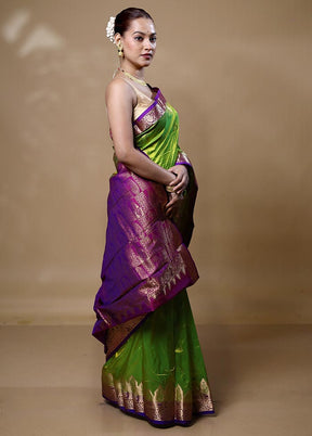 Green Handloom Kanjivaram Pure Silk Saree With Blouse Piece