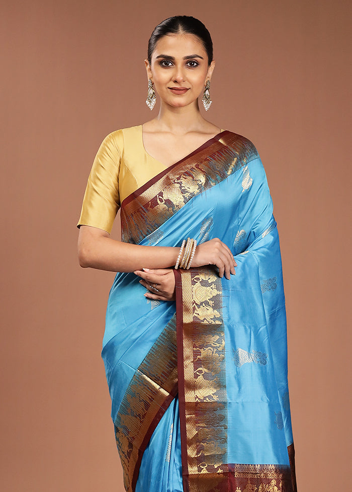 Blue Handloom Kanjivaram Pure Silk Saree With Blouse Piece