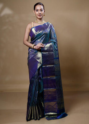 Blue Handloom Kanchipuram Pure Silk Saree With Blouse Piece