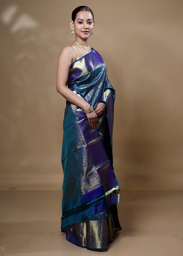 Blue Handloom Kanchipuram Pure Silk Saree With Blouse Piece