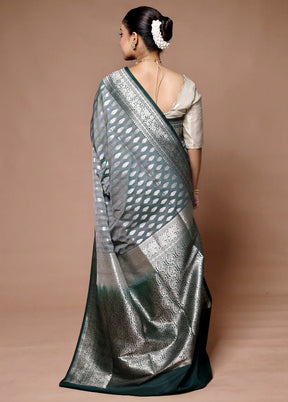 Green Uppada Silk Saree With Blouse Piece