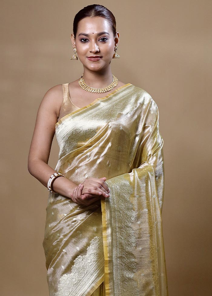 Green Tissue Silk Saree With Blouse Piece