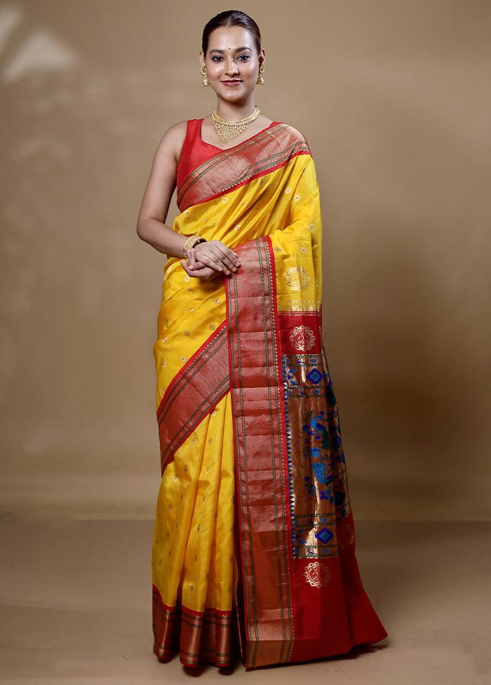 Yellow Handloom Kanchipuram Pure Silk Saree With Blouse Piece