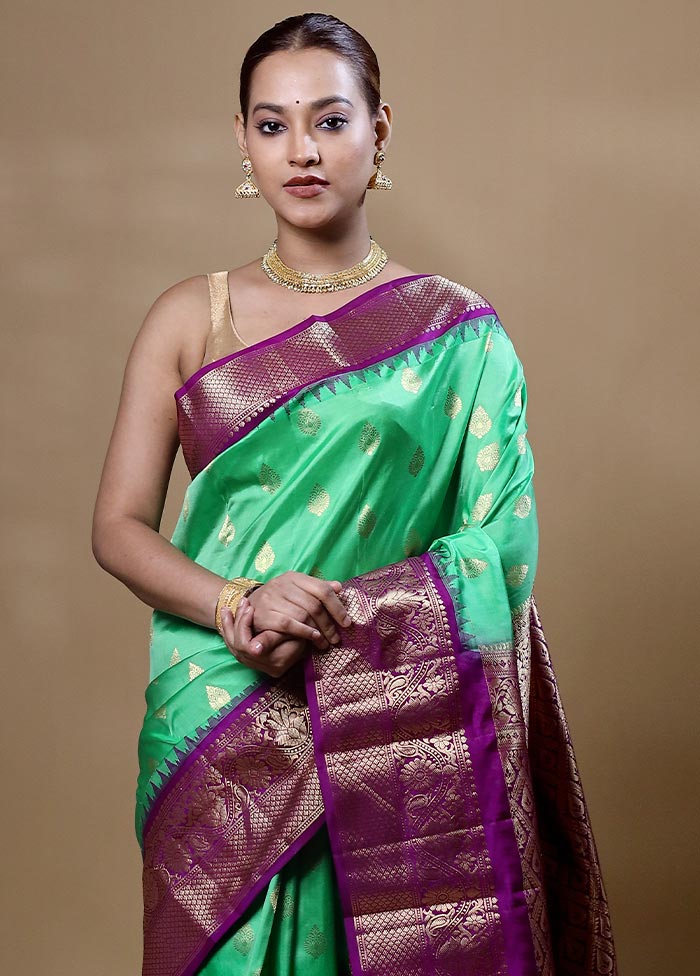 Green Handloom Kanchipuram Pure Silk Saree With Blouse Piece