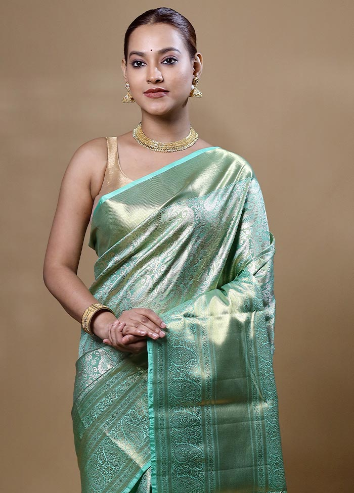 Green Handloom Kanchipuram Pure Silk Saree With Blouse Piece