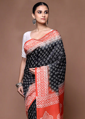 Black Printed Silk Saree Without Blouse Piece