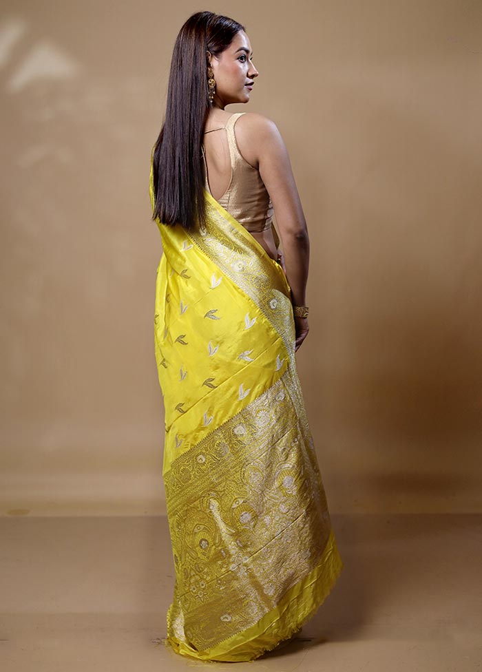 Yellow Dupion Silk Saree With Blouse Piece