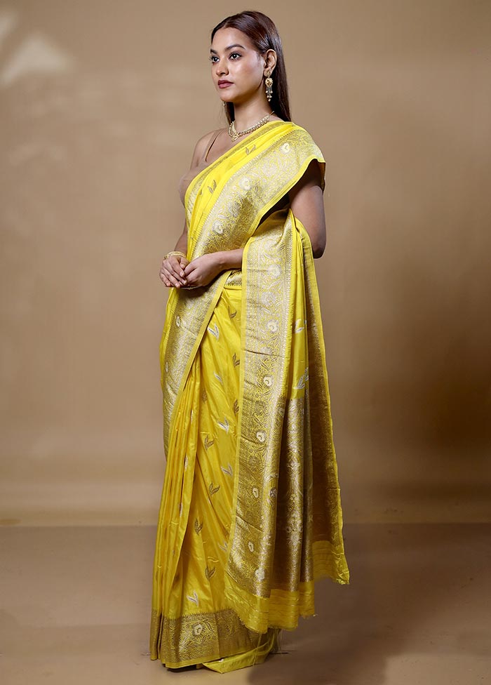 Yellow Dupion Silk Saree With Blouse Piece