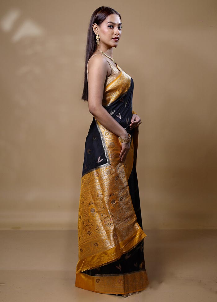 Black Dupion Silk Saree With Blouse Piece