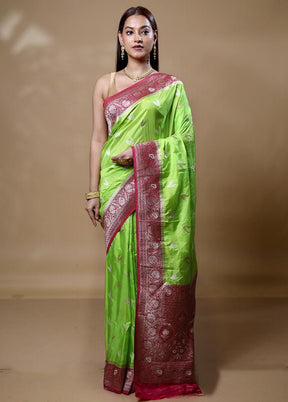 Green Dupion Silk Saree With Blouse Piece