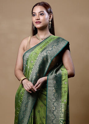 Green Dupion Silk Saree With Blouse Piece