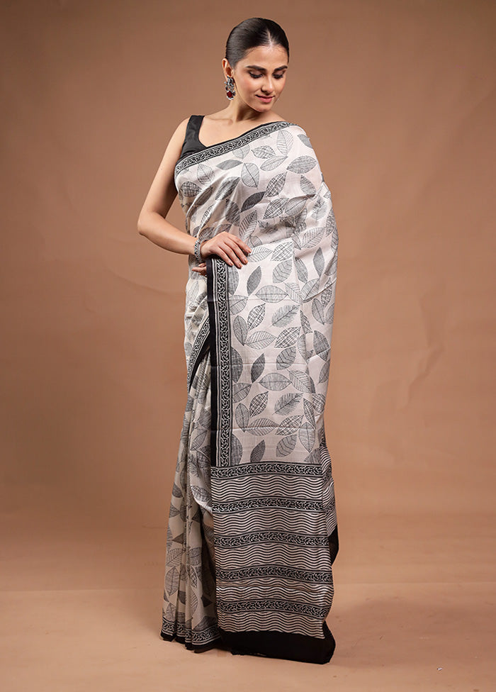 Cream Printed Pure Silk Saree Without Blouse Piece