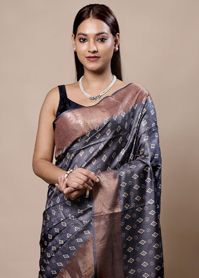 Grey Tussar Silk Saree With Blouse Piece