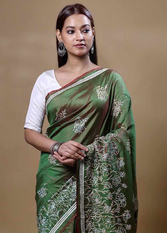 Green Printed Pure Silk Saree Without Blouse Piece