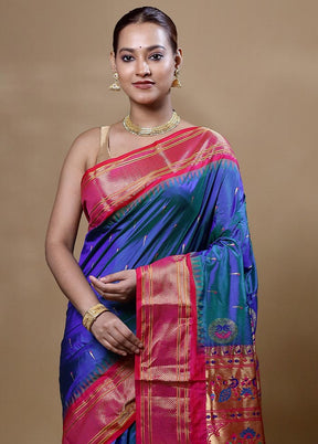 Blue Handloom Kanchipuram Pure Silk Saree With Blouse Piece