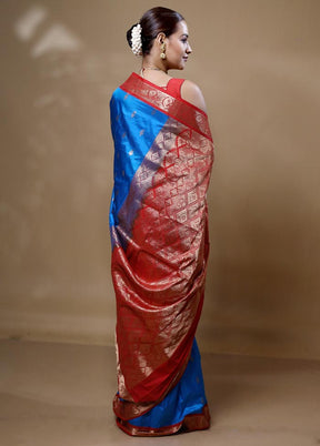 Blue Handloom Kanjivaram Pure Silk Saree With Blouse Piece