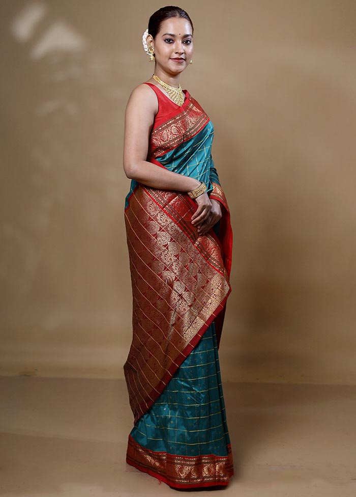 Blue Kanjivaram Silk Saree With Blouse Piece