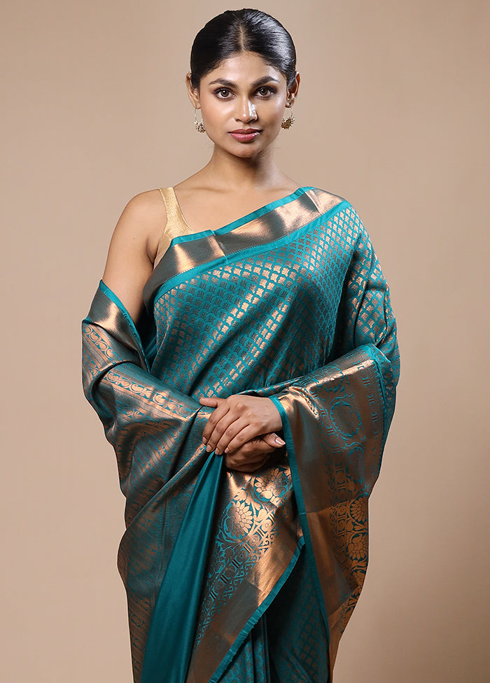 Green Kanjivaram Silk Saree With Blouse Piece