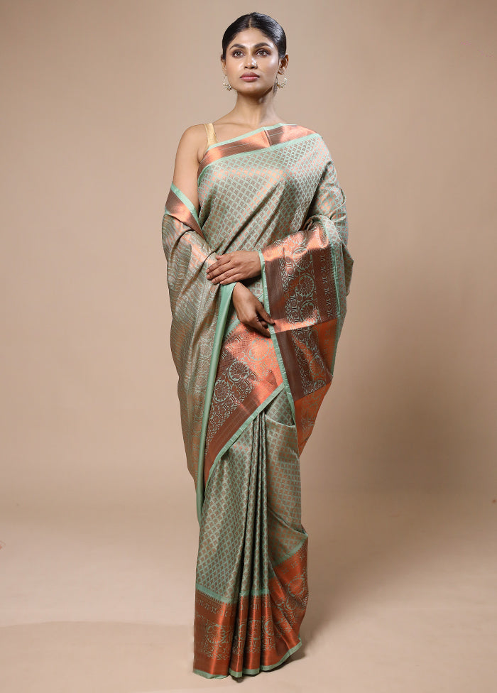 Green Kanjivaram Silk Saree With Blouse Piece