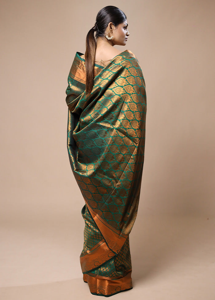 Green Kanjivaram Silk Saree With Blouse Piece