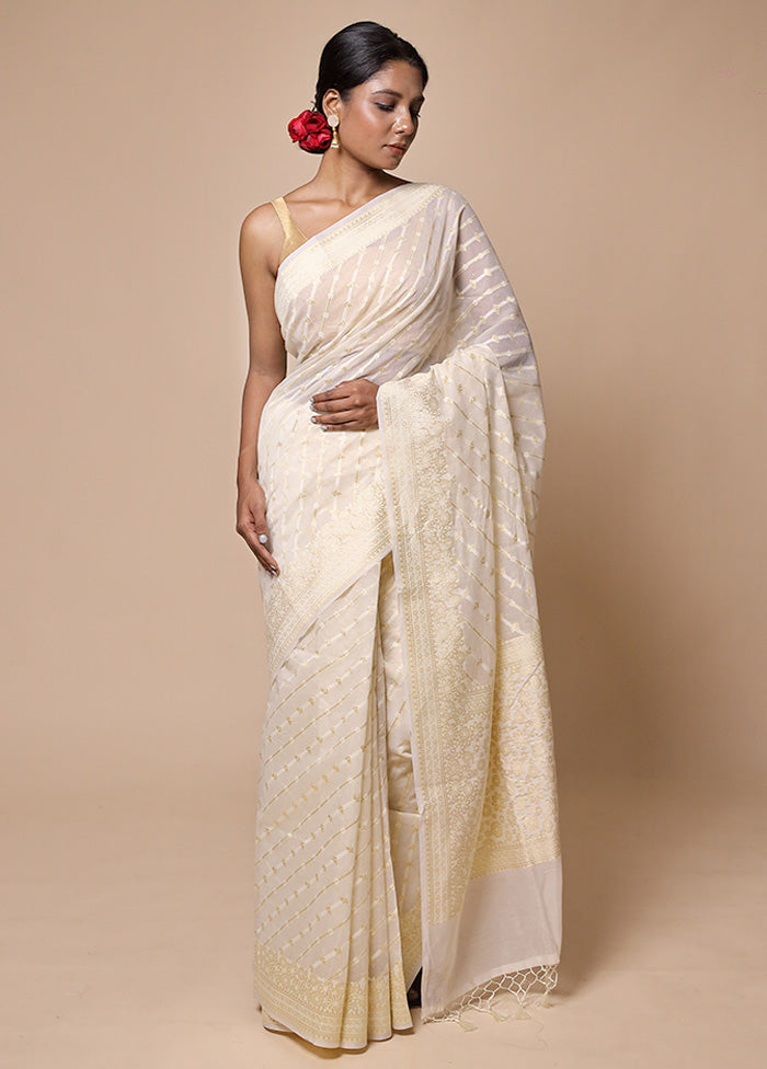 White Kora Silk Saree With Blouse Piece