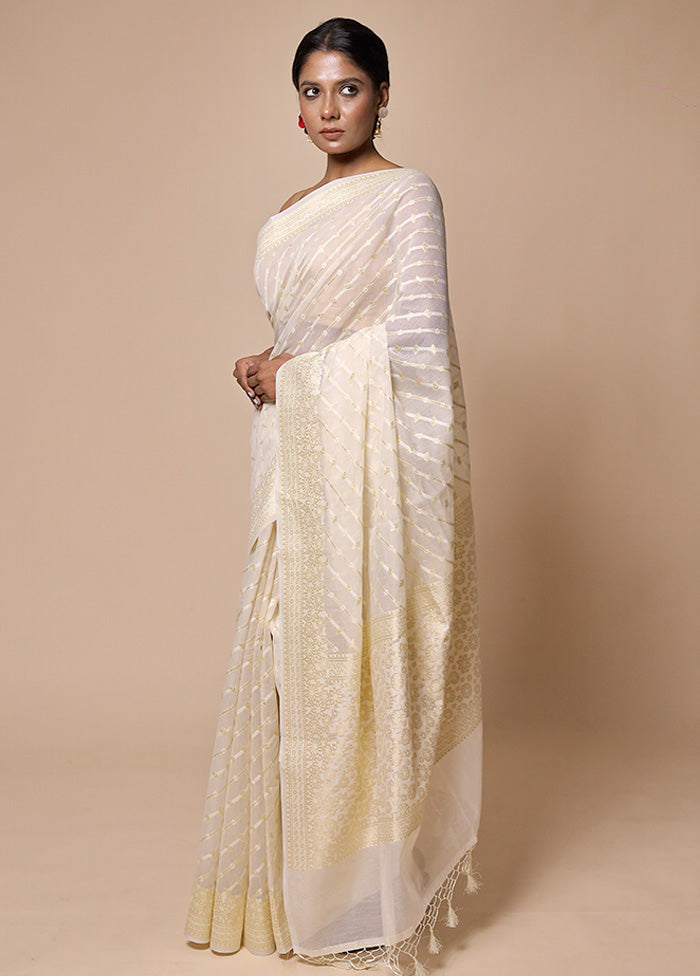 White Kora Silk Saree With Blouse Piece