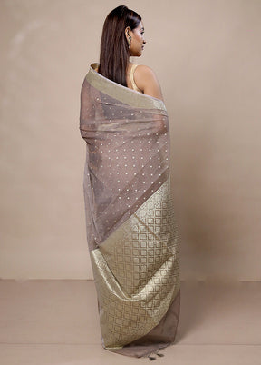 Grey Kora Silk Saree With Blouse Piece