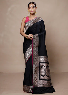 Black Katan Silk Saree With Blouse Piece