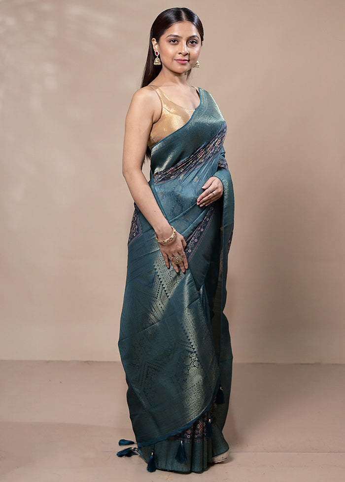 Green Dupion Silk Saree With Blouse Piece