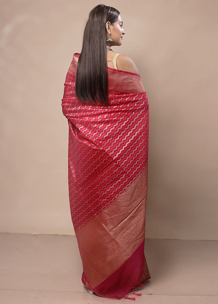 Red Kora Silk Saree With Blouse Piece