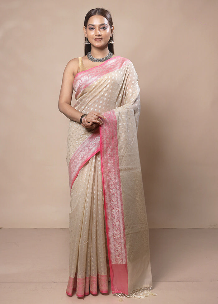 Off White Kora Silk Saree With Blouse Piece