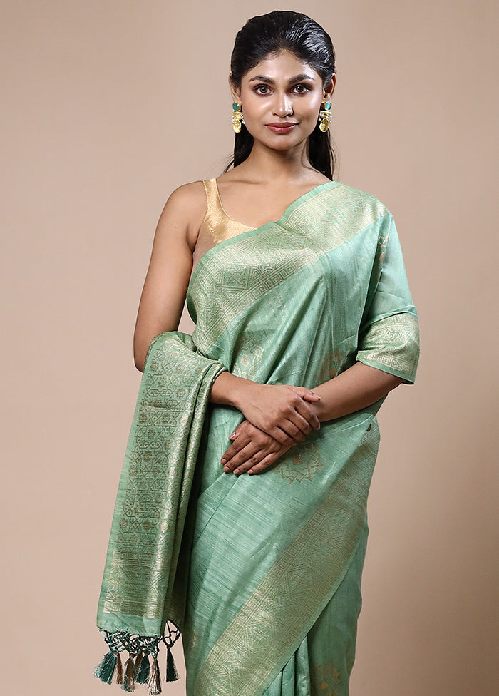 Green Dupion Silk Saree With Blouse Piece