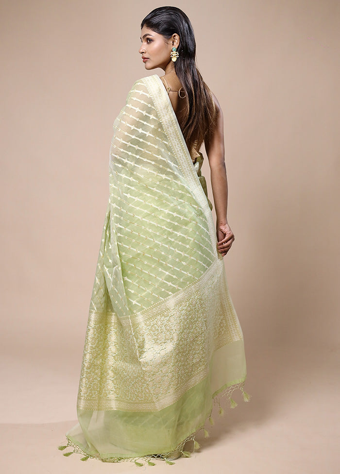 Green Kora Silk Saree With Blouse Piece