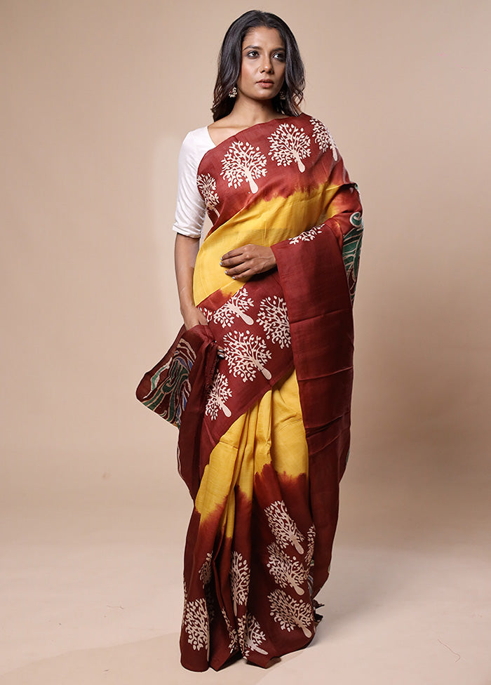 Yellow Printed Pure Silk Saree Without Blouse Piece