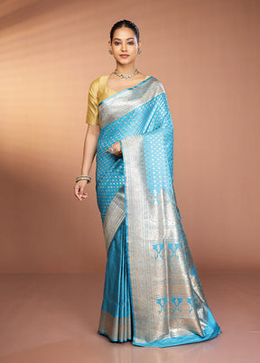 Blue Banarasi Silk Saree With Blouse Piece